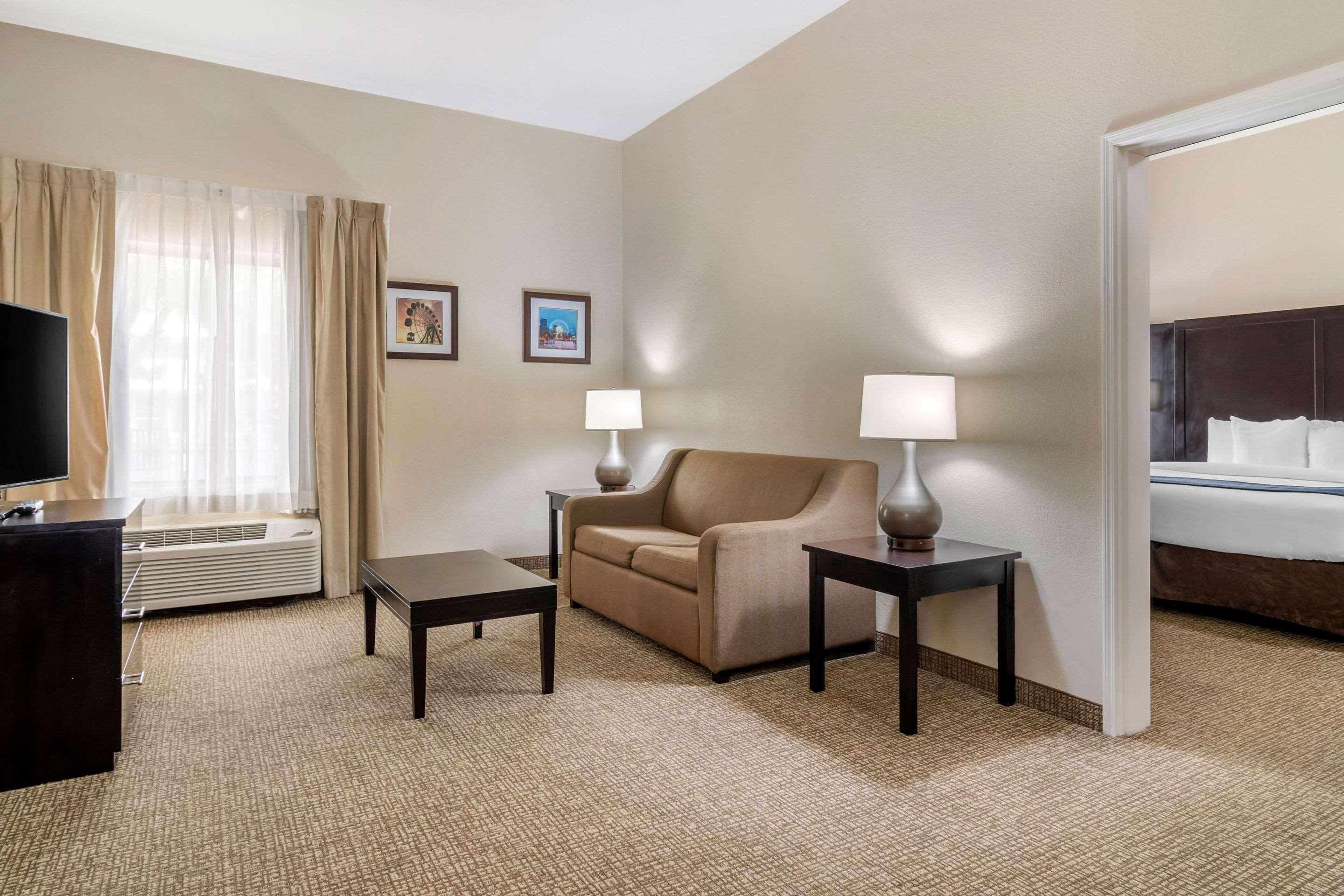 Comfort Inn & Suites Atlanta-Smyrna Exteriér fotografie